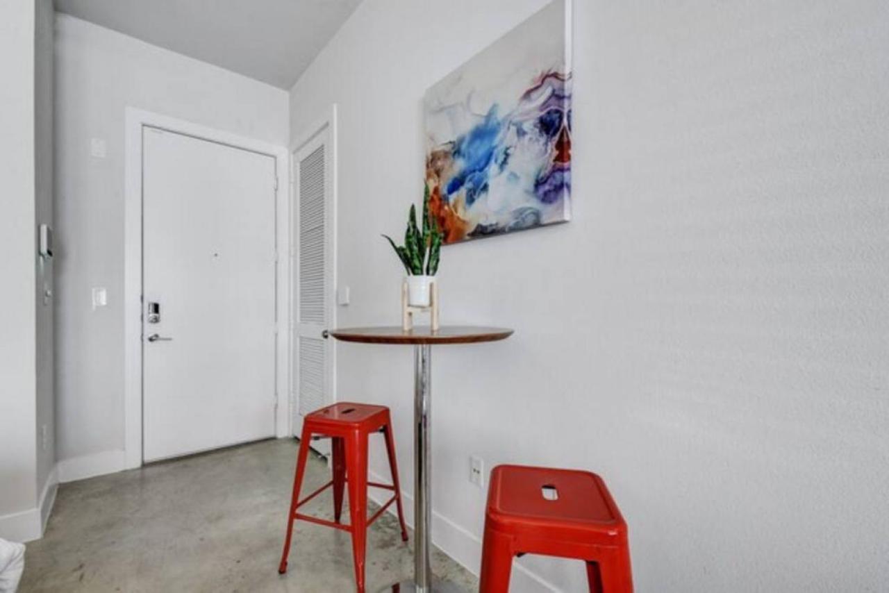 Vibrant Downtown Studio Wifi Pool Gym San Antonio Extérieur photo